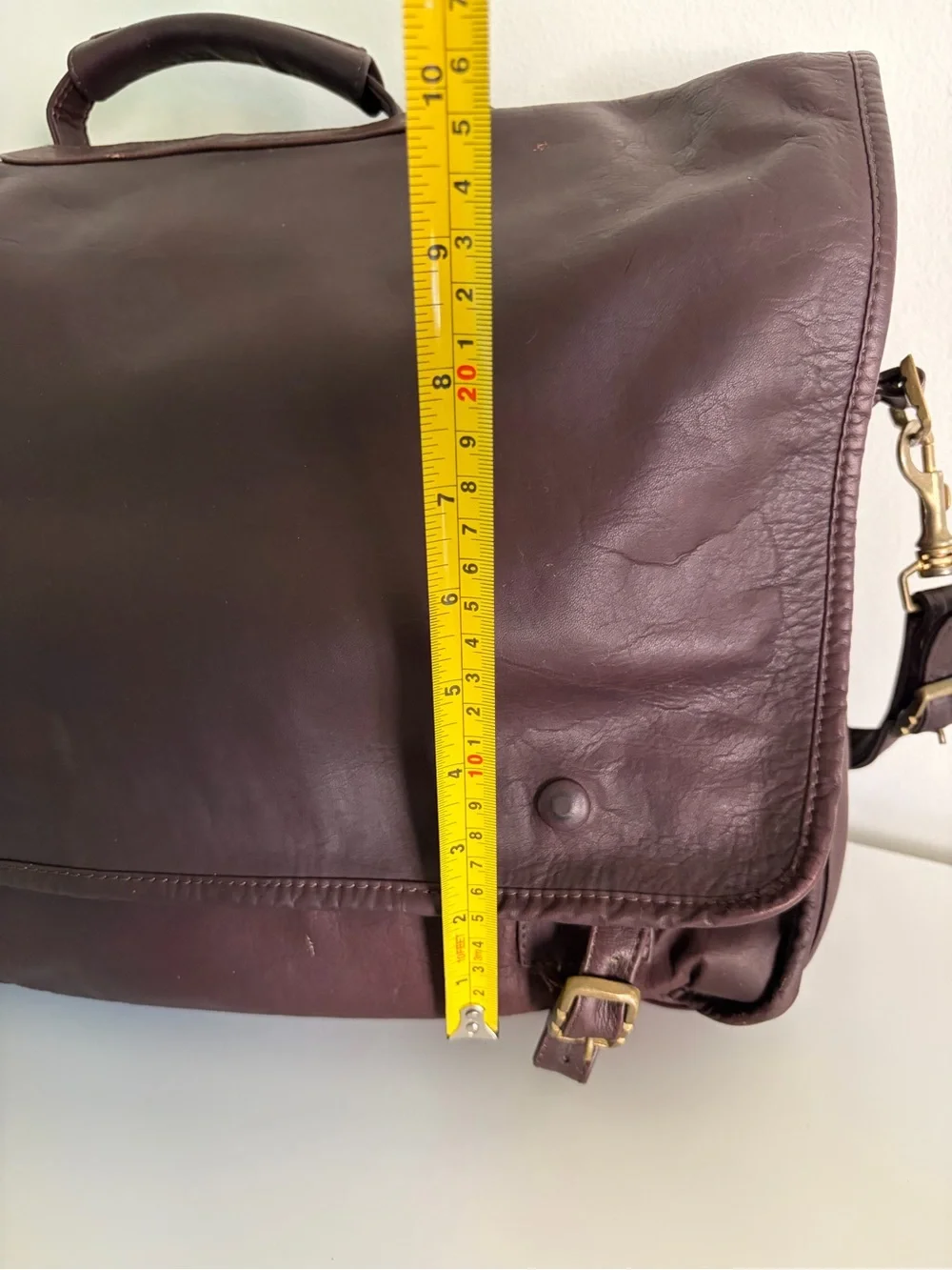 Gonari premium leather